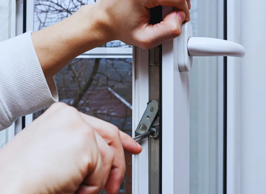 Réparation serrure de fenêtre Les Herbiers